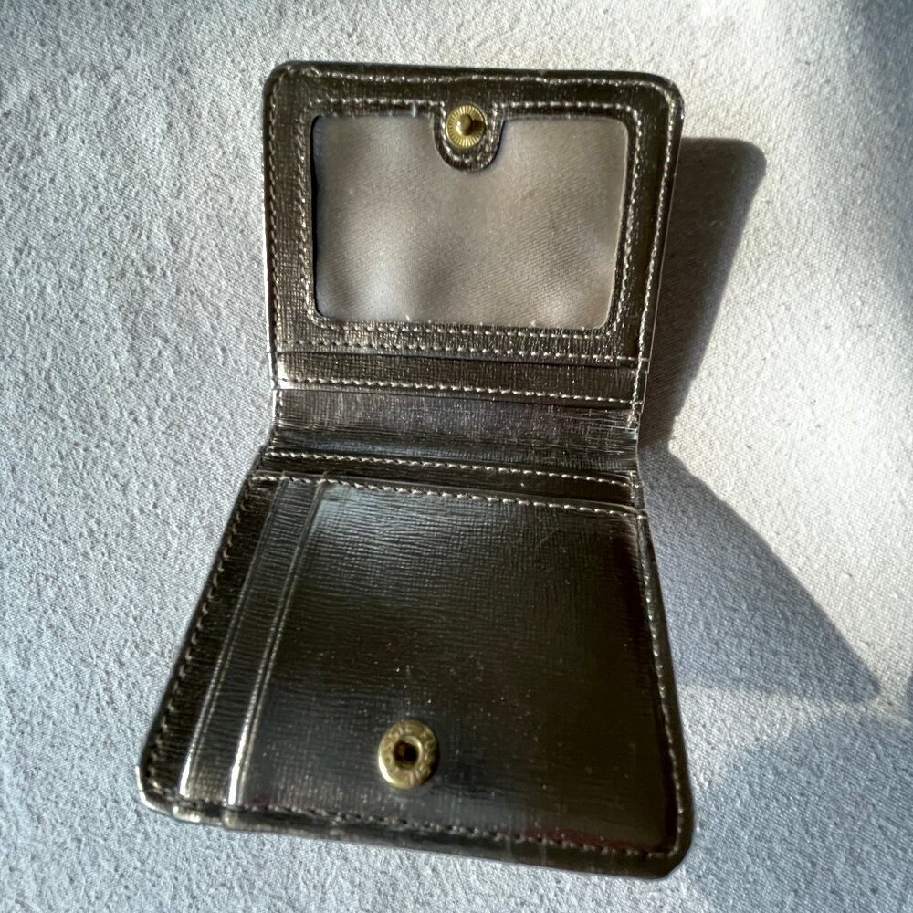 Fossil Small Brown Leather Button Close Wallet - image 7